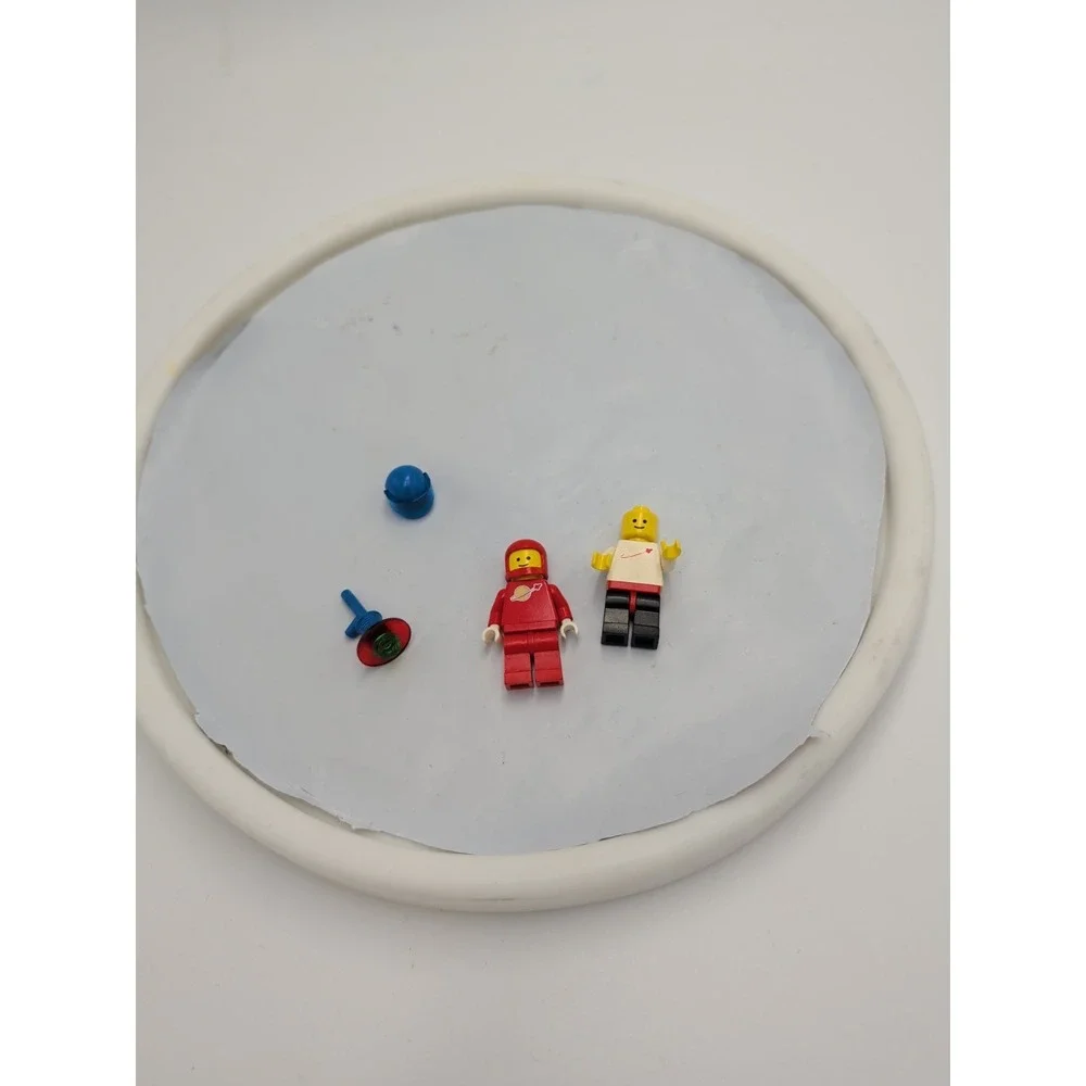 LEGO Spaceman Minifigure Galaxy Explorer 10497 Classic Space Lot